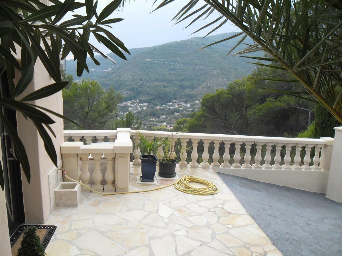 Charmante Villa A 15 Min De Nice Avec Piscine Blausasc Eksteriør bilde